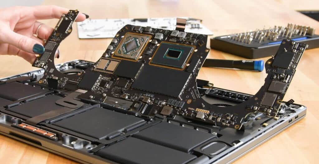 Macbook Logicboard Repair