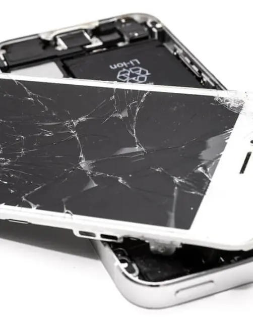Cracked iPhone screen removed during iPhone screen replacement in Kuala Lumpur